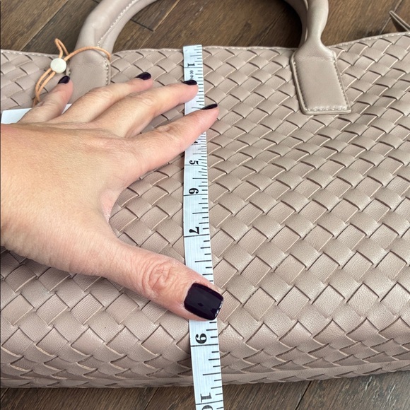 Quince Top Handle Wove Leather Bag - Picture 12 of 14